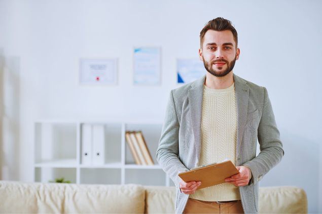 Por qué consultar con una orientadora laboral es clave en el desarrollo profesional