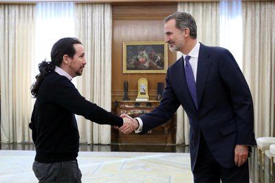 Cuestionan la idoneidad de las últimas concesiones de la Gran Cruz de la Real Orden de Carlos III