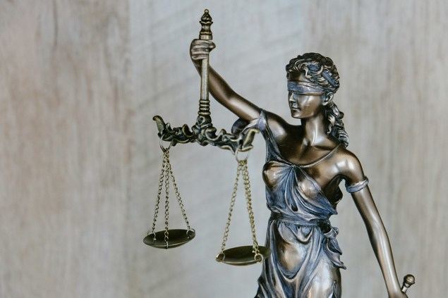 El futuro de la justicia: algoritmos en las medidas cautelares penales