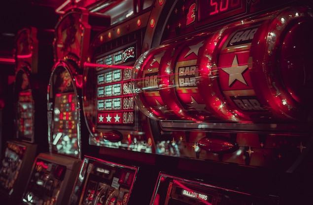 Estrategias financieras para jugadores online: consejos esenciales para un juego inteligente