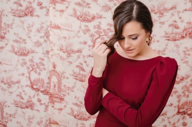 Descubre la solución ideal para vestidos de invitadas: a medida y 100% online