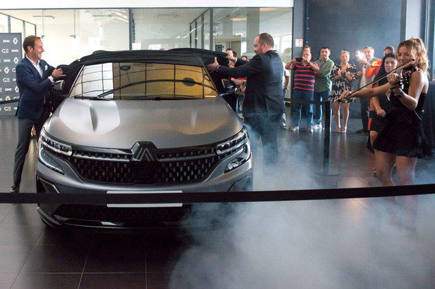 Interdiesel inaugura el nuevo concesionario IntercarGirona con la exclusiva del nuevo Renault Austral