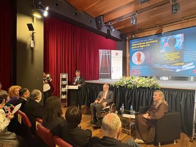 Marcelo Muñoz presenta ‘Alternativas de China para el Siglo XXI’, un libro en el que plantea el modelo chino como alternativa a la gobernanza global