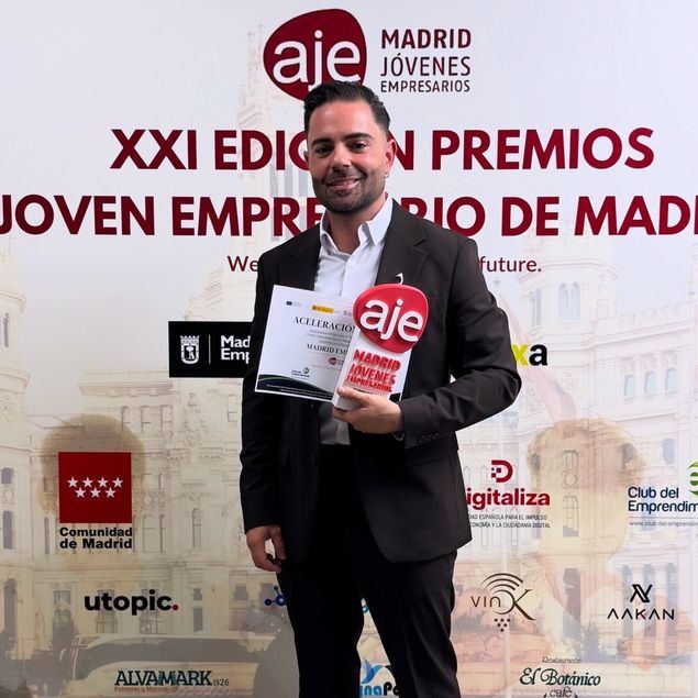 Rafael Salinas, premio Madrid Emprende Joven Empresario de AJE Madrid