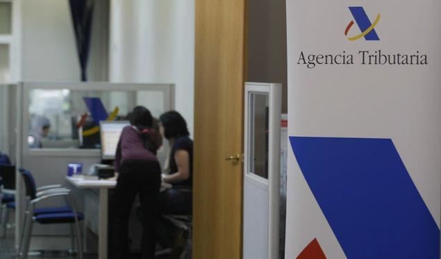 ¿Todos los españoles están obligados a hacer la declaración de la renta?