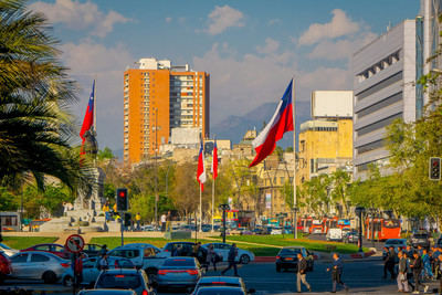 La transformación económica del sector recreativo digital y su impacto en el usuario chileno