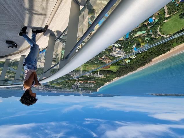 Hainan, la sorprendente región sureña de China que quiere superar a Hong Kong y Singapur