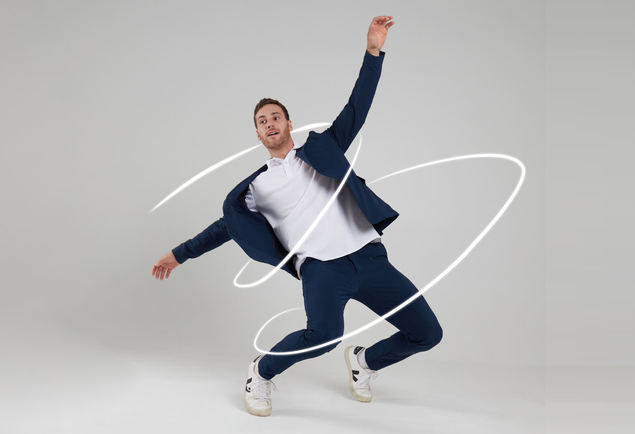 Una marca española crea un traje que no se mancha ni se arruga