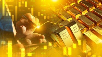 Gold continues its way up into record high territory amid an uncertain global environment