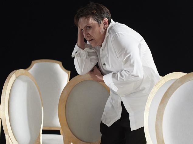 Juan Mayorga y Blanca Portillo juegan a guardar un hermoso “Silencio” en el Teatro Español