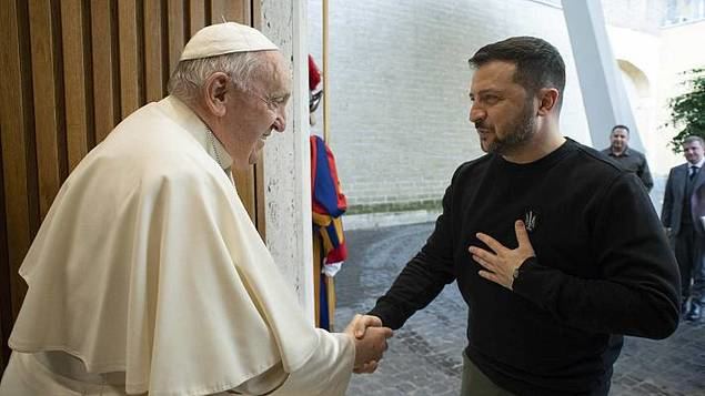 Zelensky viaja a Roma y se reúne con el líder de Italia y el Papa en el Vaticano