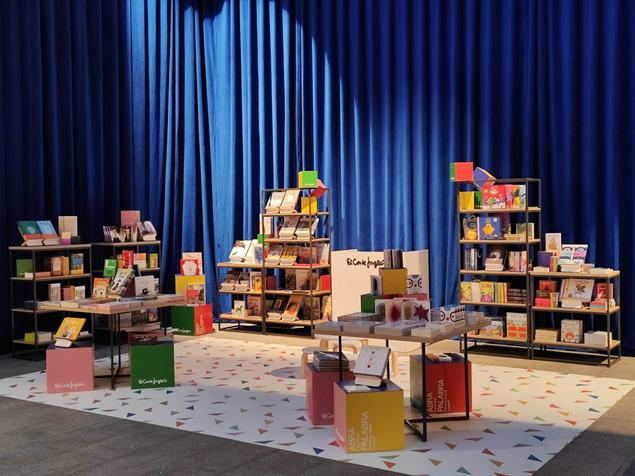 El Corte Inglés instala una librería experiencial en el festival de literatura infantil Abrapalabra