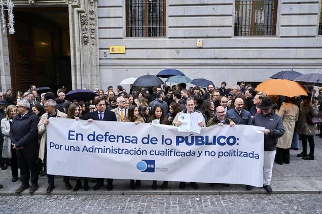 Los inspectores de Hacienda han iniciado una batalla judicial contra el Gobierno por las promociones internas que consideran 'light'.