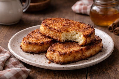 Menos torrijas y más caras: el truco que usan los supermercados para venderlas un 49,6% más caras