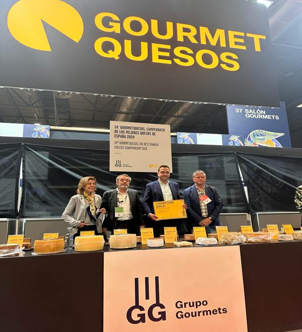 ICEX otorga a Villarejo Añejo Curado en miel y orégano el premio Cheese from Spain