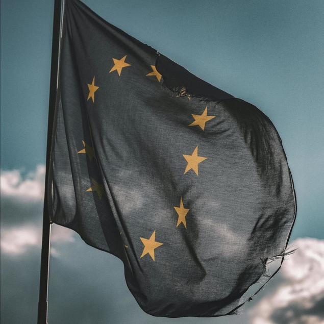 La reducción de los tipos afecta relativamente poco tanto a las hipotecas nuevas como a las ya constituidas