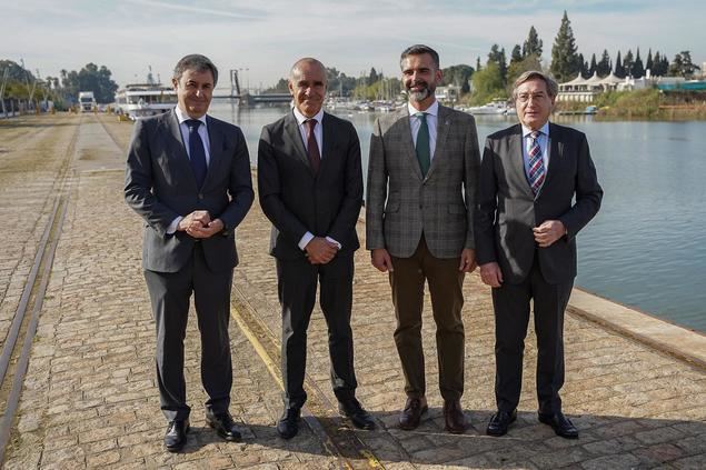 De izquierda a derecha: Rafael Sáchez Durán, Antonio Muñoz, Ramón Fernández-Pacheco  y Rafael Carmona
