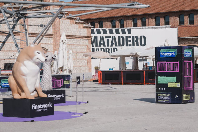 La primera exposición de memes, 'Finetwork meme galery', llega a Matadero