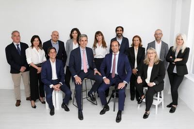 El equipo del nuevo despacho Romero Manzanos Procuradores