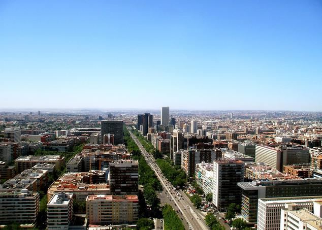 Dónde aparcar para disfrutar del Día de la Hispanidad: música, cultura y gastronomía en Madrid