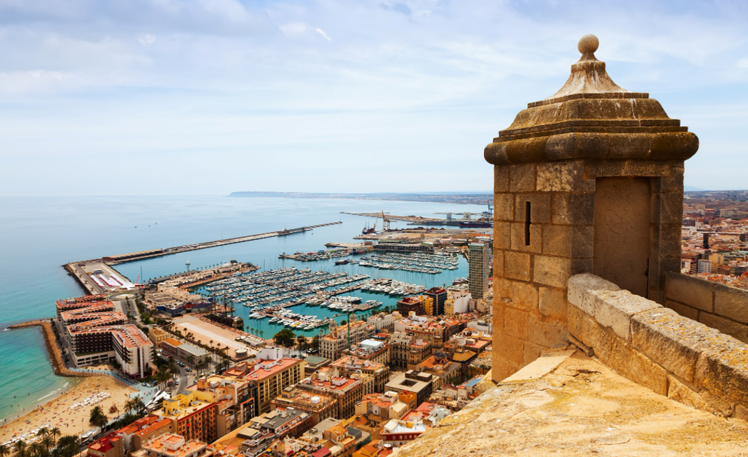 El inversor extranjero sigue dinamizando el mercado inmobiliario español: representa el 14% de las compraventas del 1T 2024