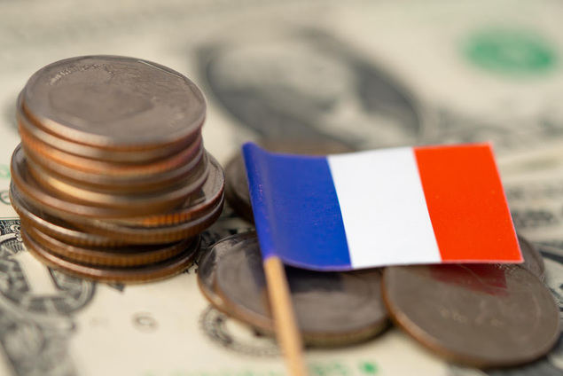 Los mercados castigan la falta de credibilidad fiscal en Francia