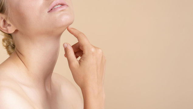 Endoláser de papada: la técnica más top para redefinir tu perfil sin cirugía