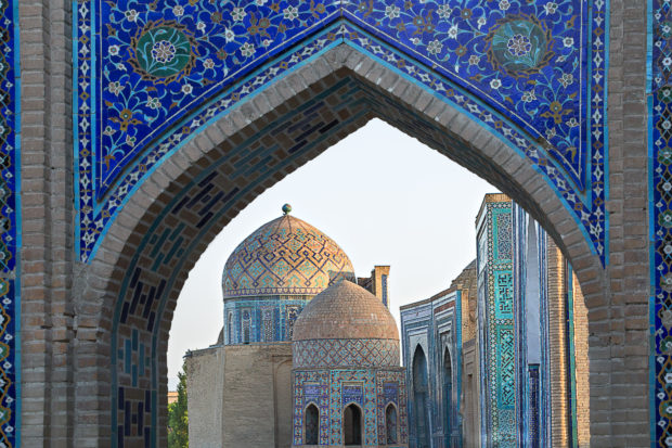 Uzbekistán celebra Elecciones Parlamentarias