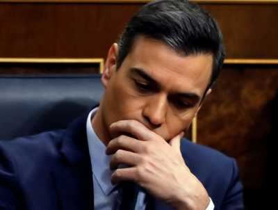 Agónico aniversario de Sánchez