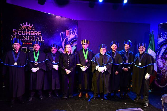 El tecnólogo David Asencio, Doctor Honoris Causa por la Universidad ‘Inteligencia Educa’ de México