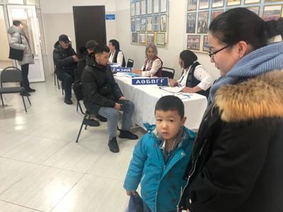 Kazajstán afronta en referéndum su nueva constitución