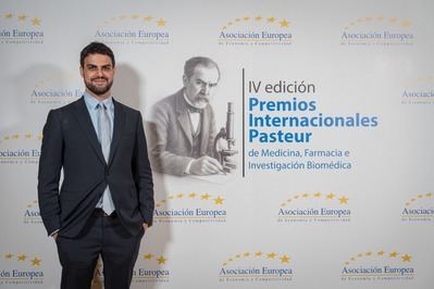 Eduardo Vera Barrios: el psiquiatra que llevó la neurociencia al territorio más humano del sufrimiento