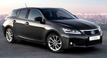 Lexus ofrece la posibilidad de adquirir un CT 200h por 200 al mes