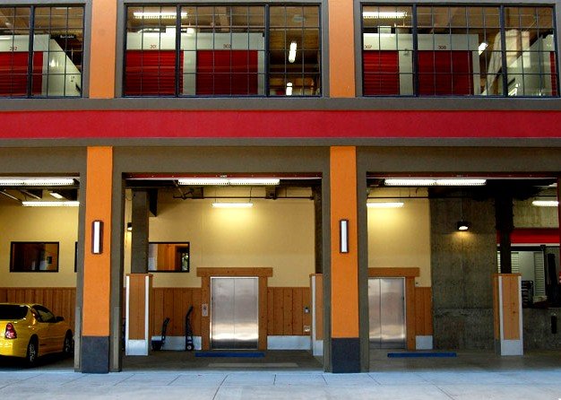 La gran influencia alcanzada por City Self-Storage ha motivado en buena medida la expansión de su centro situado en Sant Boi, España, que en estos momento pasa a ser el más grande en cuanto a número de trasteros del grupo Noruego con presencia en Noruega, Suecia, Dinamarca, República checa, Polonia y España. Siendo además el 5º operador europeo.