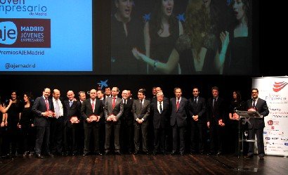 Guillermo Vallejo de ADESIS Netlife se alza con el Premio Joven Empresario de AJE Madrid