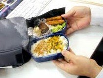 Llevar nuestro almuerzo en el tupper puede acarrear riesgos para la salud si no se adoptan ciertas medidas.