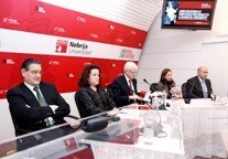 ¿Qué competencias profesionales demandan las empresas españolas en sus procesos de selección?