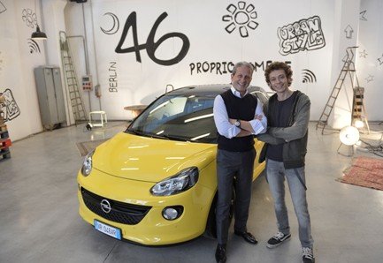 Valentino Rossi “46” y el Opel ADAM, estrellas en el lanzamiento del nuevo urbanita de la marca germana