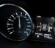 Land Rover presenta a primera transmisión automática de 9 velocidades del mundo