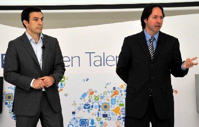 En la foto, Gustavo Vinacua, director del Centro de Innovación y Hugo Nájera, Chief Innovation Officer de BBVA.