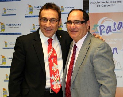 A la izquierda, Jesús Ger, Presidente de Marina d'Or, y José María López, Presidente de APECCS y de la Federación de Campings de la Comunidad Valenciana.