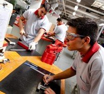 SEAT ofrece 75 plazas en su Escuela de Aprendices