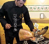 Inauguran la jamonería Jamón 55 en la mítica Gran Vía madrileña