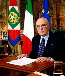 La reelección de Napolitano abre una vía de estabilidad a la removida situación política de Italia.
