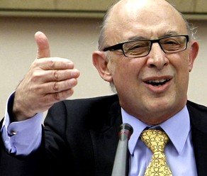 Cristóbal Montoro tuvo información sobre las 'filatélicas' en 2002 mientras fue Ministro de Hacienda durante el gobierno de Aznar, aunque no intervino.